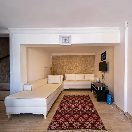 Villa Charming House With Amazing Sea View In Gumusluk, Bodrum
